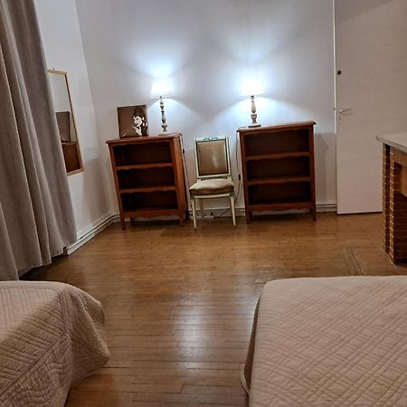 Charmant Appartement Au Pied Du Chateau 지엔 객실 사진