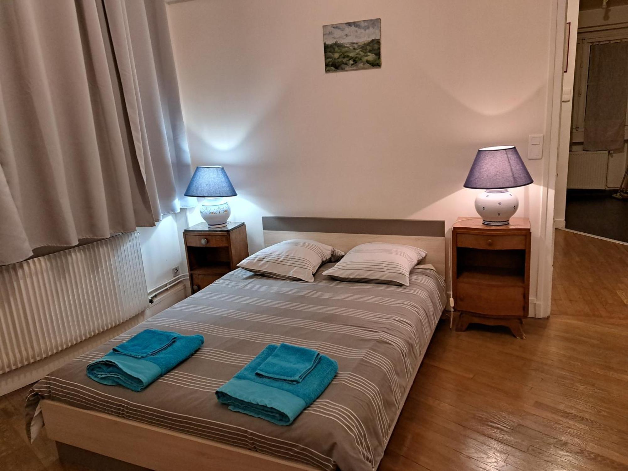 Charmant Appartement Au Pied Du Chateau 지엔 외부 사진