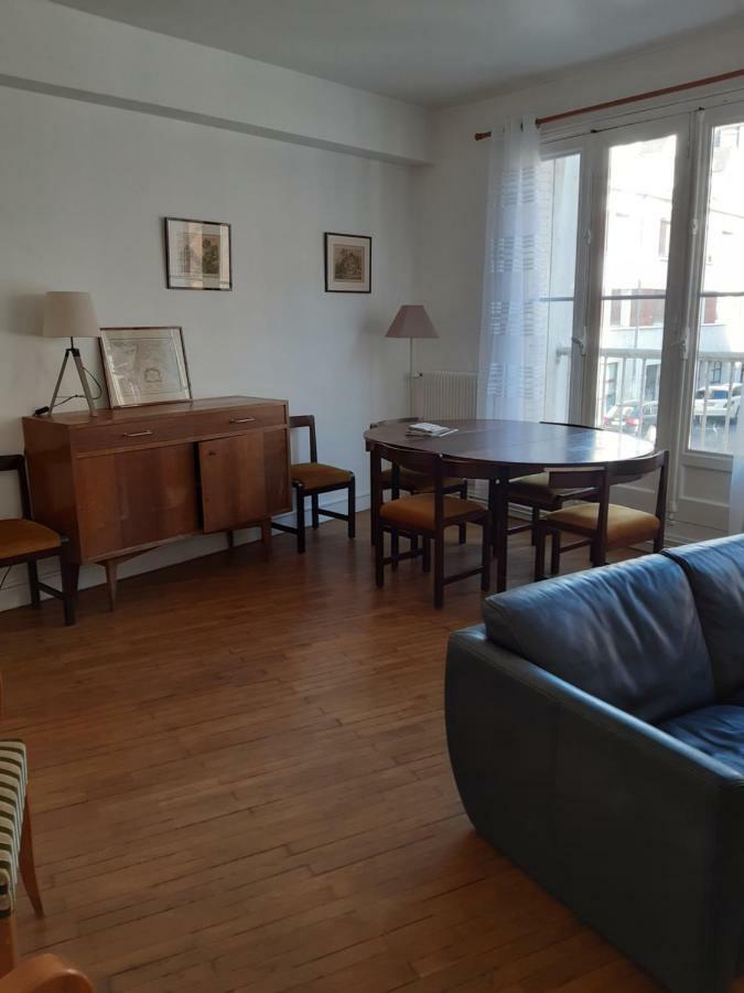 Charmant Appartement Au Pied Du Chateau 지엔 외부 사진